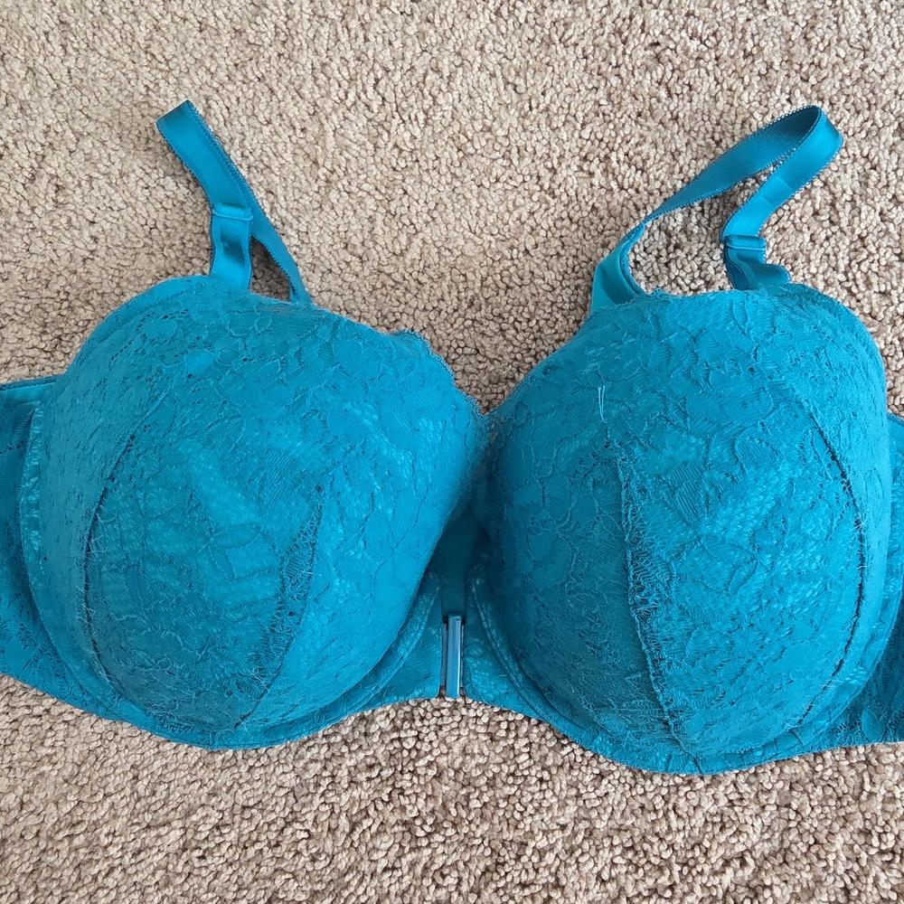 Torrid Vibrant Teal Lace Front Closure Push Up Bra